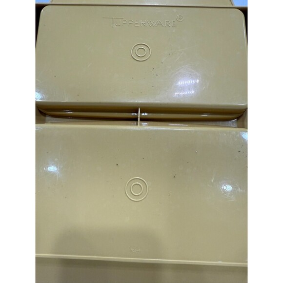Vintage Tupperware Deviled Egg Keeper Carrier Tray Container Harvest Gold 723-4 - Picture 3 of 8